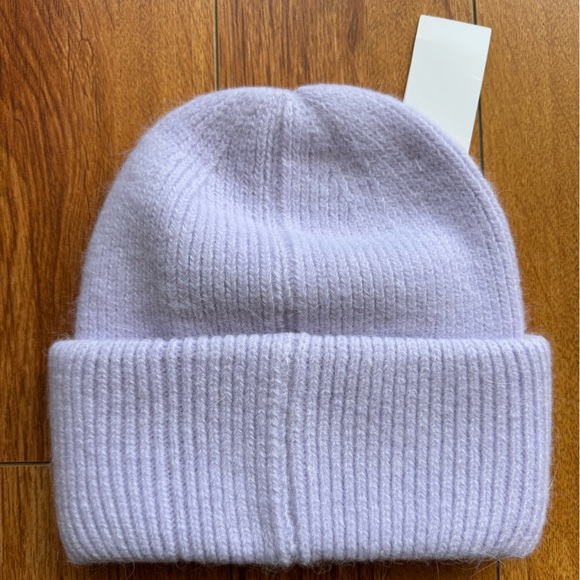 NWT GANNI knit beanie in pastel/lavender - Picture 3 of 3